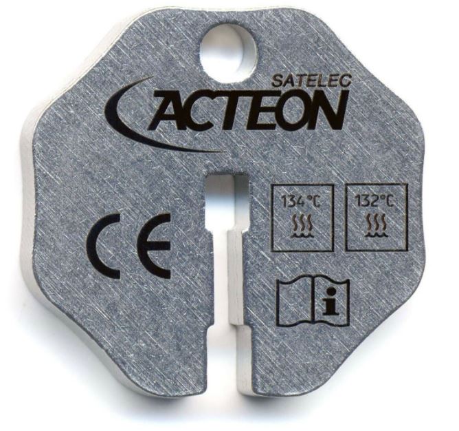 UNIVERSAL WRENCH FOR SCALER TIPS